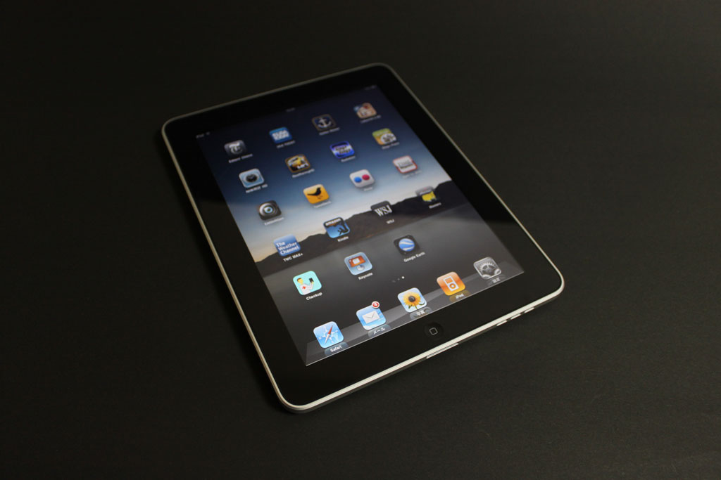 【レビュー】ノートブックと携帯の隙間を埋める新しいデバイス『Apple iPad Wi-Fiモデル』〜使用感編