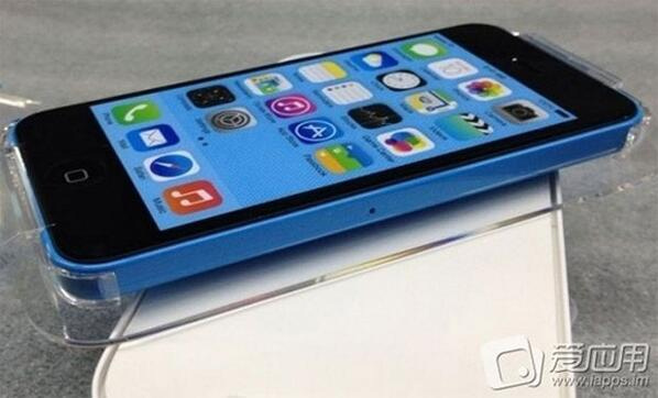iphone5c_package_in_blue_2
