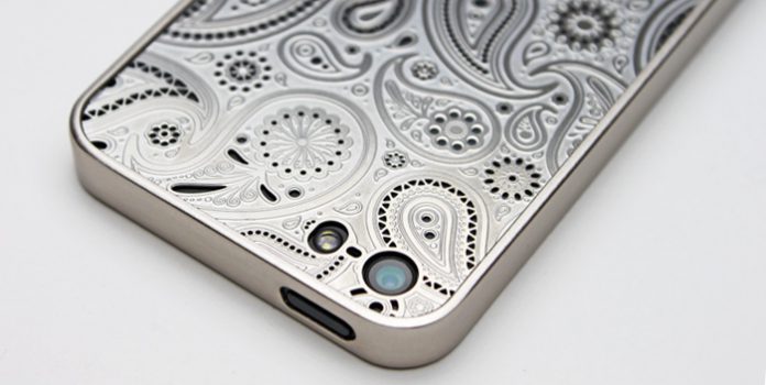 レビュー 精緻な金属レリーフが美しいメタルケース 薄金 For Iphone 5 5s