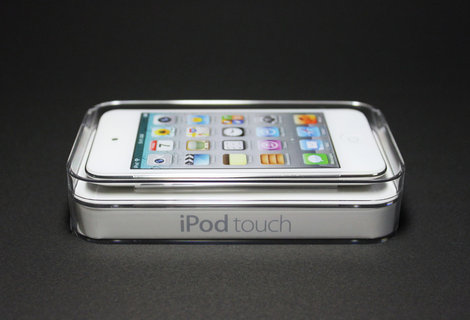 ipodtouch_4th_white_0.jpg