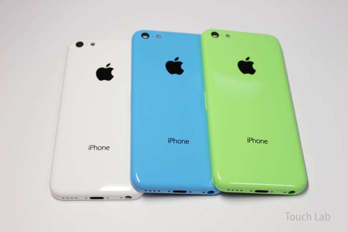 iphone5c_backpanel_blue_white_green_03