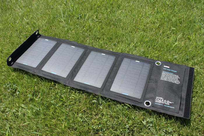 anker_solar_charger_14w_review_2