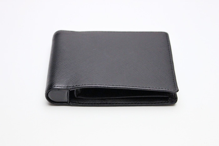 nomad_wallet_case_iphone_review_2